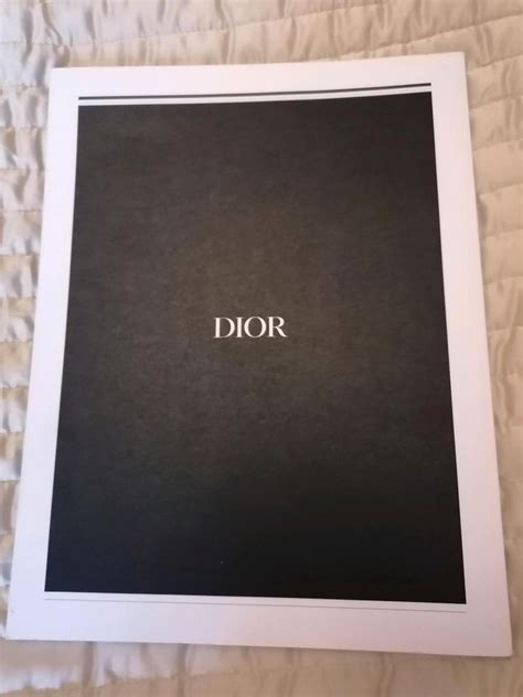 Dior buch deko .